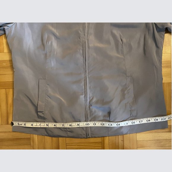 Lightweight Cropped Balloon Sleeve Jacket - Picture 15 of 16
